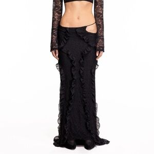 The Kript Liviana Lace Maxi Skirt Size Large